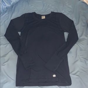 Gap Motion Fit Long Sleeve Top!